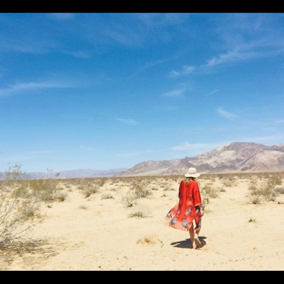 Meet your Posher, Caitlin - Picture 1 of 1